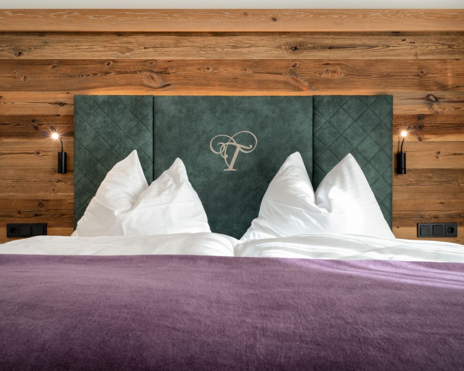 Tröpolacherhof Doppelzimmer Superior Bett frontal