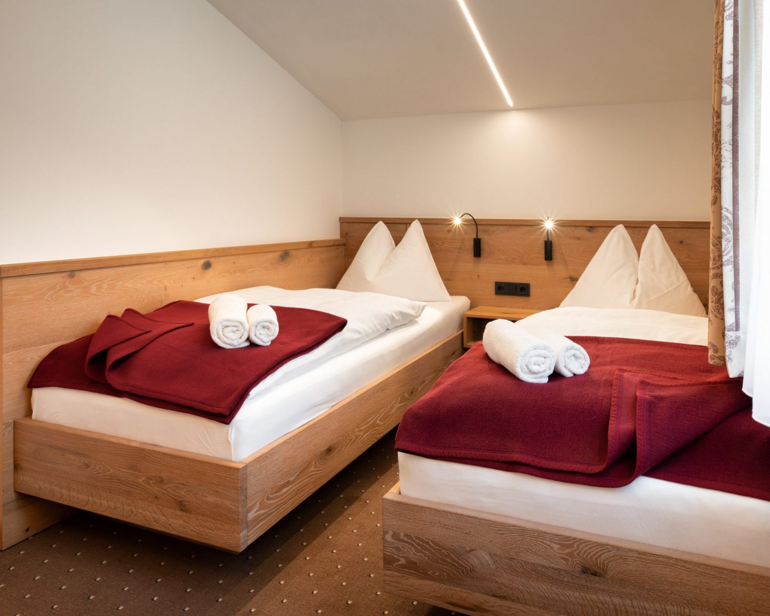 Tröpolacherhof Familienzimmer Kinderzimmer